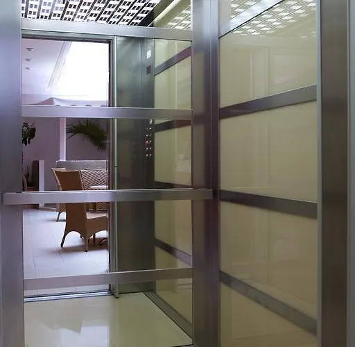 Anemolia Apartman *