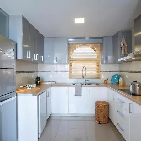 Apartment Anemolia