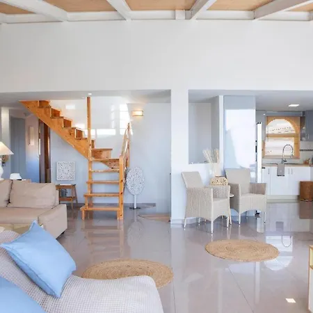 Anemolia Apartment